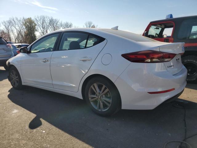 5NPD84LF7JH253841 - 2018 HYUNDAI ELANTRA SEL WHITE photo 2