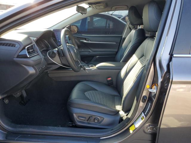 4T1G11AK7PU151966 - 2023 TOYOTA CAMRY SE NIGHT SHADE CHARCOAL photo 7