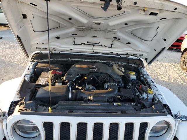 1C4HJXEG3JW330244 - 2018 JEEP WRANGLER U SAHARA WHITE photo 12