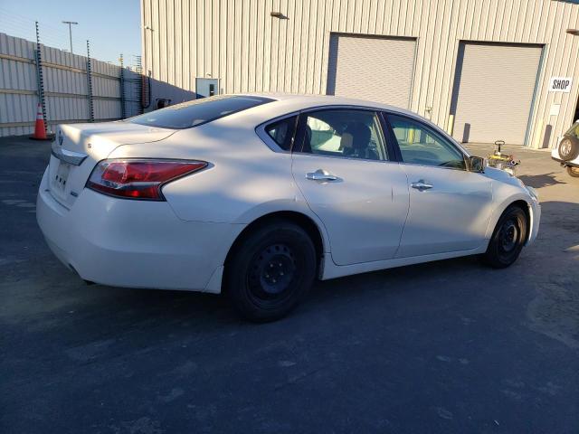 1N4AL3AP3EN379939 - 2014 NISSAN ALTIMA 2.5 WHITE photo 3