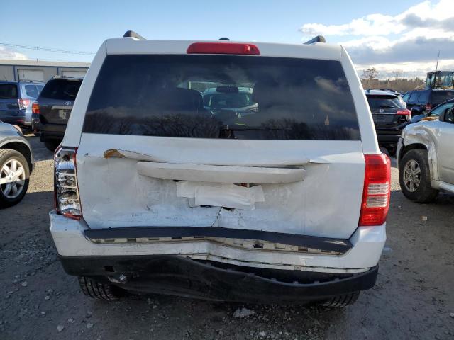 1C4NJRFB8GD807417 - 2016 JEEP PATRIOT LATITUDE WHITE photo 6