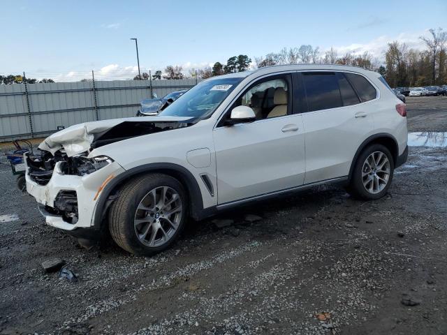 5UXTA6C04M9H26195 - 2021 BMW X5 XDRIVE45E WHITE photo 1