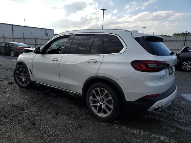 5UXTA6C04M9H26195 - 2021 BMW X5 XDRIVE45E WHITE photo 2