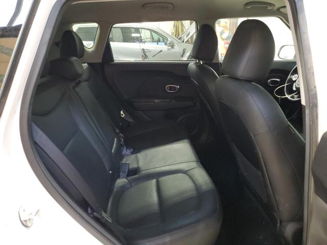 KNDJX3A50E7080250 - 2014 KIA SOUL ! WHITE photo 10