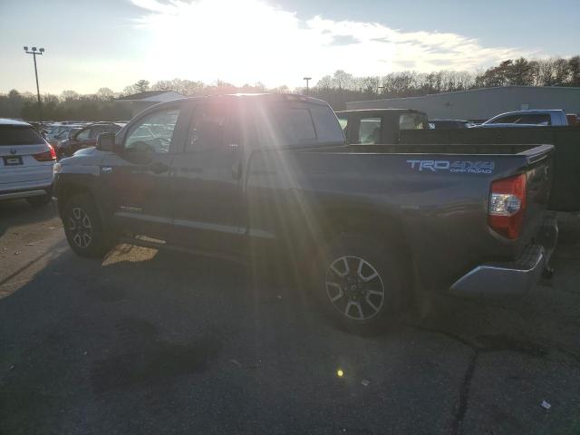 5TFUY5F10FX417173 - 2015 TOYOTA TUNDRA DOUBLE CAB SR/SR5 GRAY photo 2