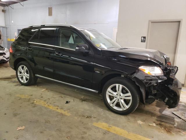 4JGDA5HB8CA029192 - 2012 MERCEDES-BENZ ML 350 4MATIC BLACK photo 4