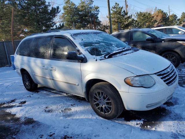 2A4GP54L76R645104 - 2006 CHRYSLER TOWN & COU TOURING WHITE photo 4