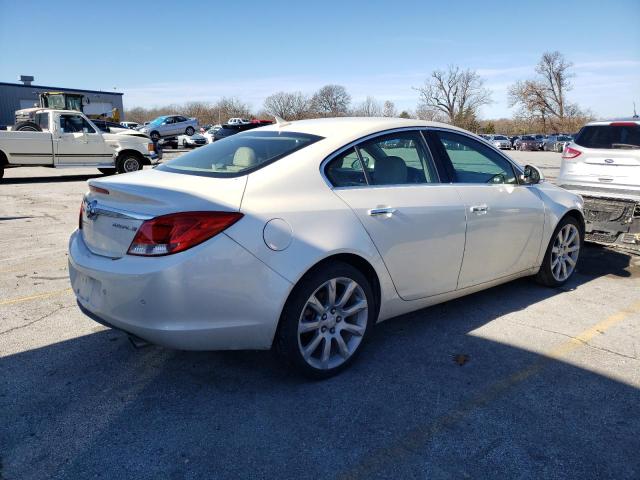 2G4GU5GV7C9144085 - 2012 BUICK REGAL PREMIUM WHITE photo 3