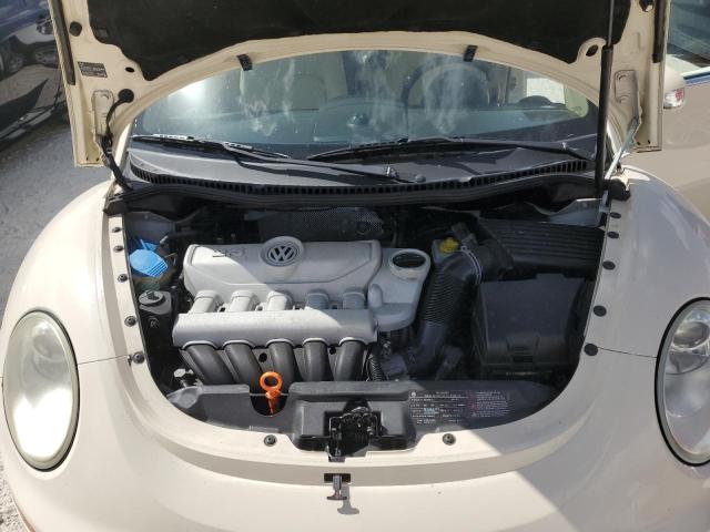 3VWRW3AL7AM010651 - 2010 VOLKSWAGEN NEW BEETLE Weiß Foto 11