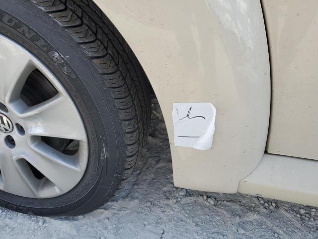 3VWRW3AL7AM010651 - 2010 VOLKSWAGEN NEW BEETLE Weiß Foto 12