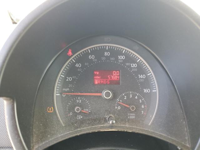 3VWRW3AL7AM010651 - 2010 VOLKSWAGEN NEW BEETLE Weiß Foto 9