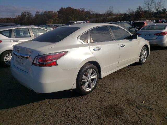 1N4AL3AP0FC577021 - 2015 NISSAN ALTIMA 2.5 WHITE photo 3