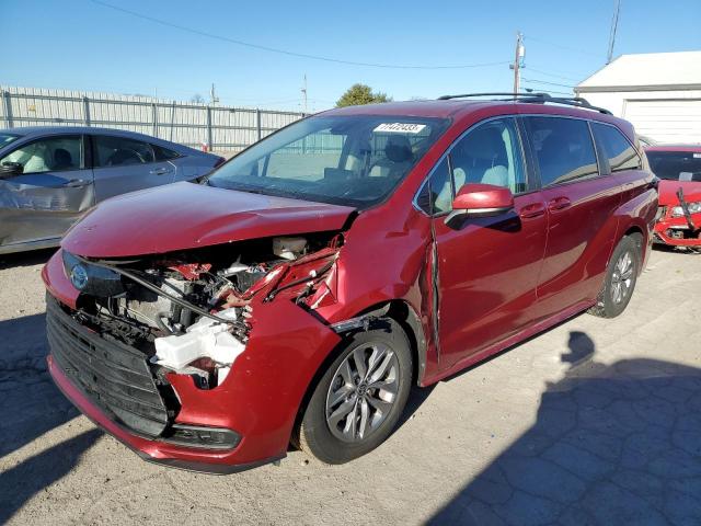 5TDKRKEC6NS122153 - 2022 TOYOTA SIENNA LE RED photo 1