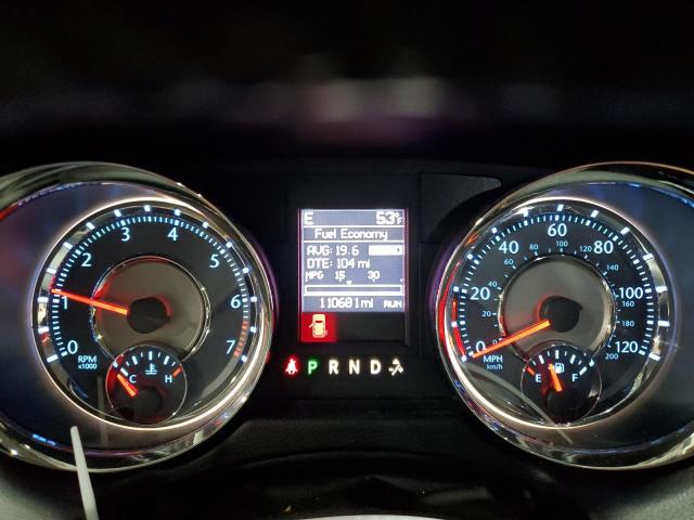 2C4RC1BGXFR699036 - 2015 CHRYSLER TOWN & COU TOURING 银色 照片 9