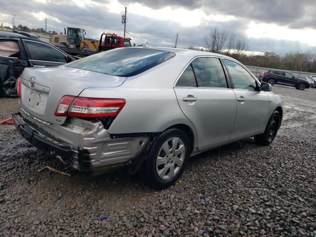 4T1BF3EK9BU746179 - 2011 TOYOTA CAMRY BASE SILVER photo 3