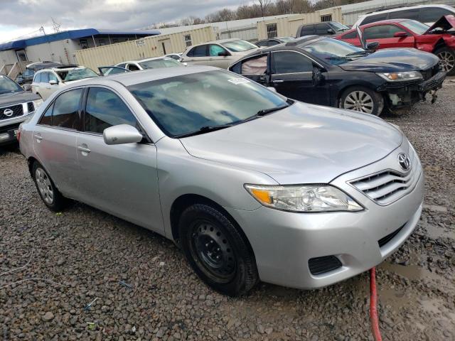 4T1BF3EK9BU746179 - 2011 TOYOTA CAMRY BASE SILVER photo 4