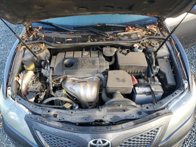 4T1BF3EK0BU648240 - 2011 TOYOTA CAMRY BASE GRAY photo 11