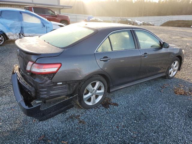 4T1BF3EK0BU648240 - 2011 TOYOTA CAMRY BASE GRAY photo 3