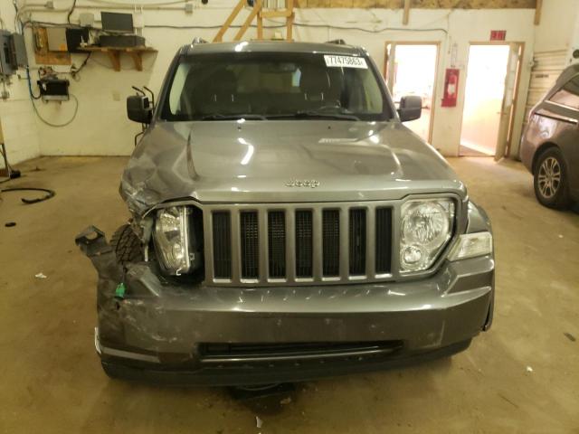 1C4PJMAK5CW184629 - 2012 JEEP LIBERTY SPORT GRAY photo 5