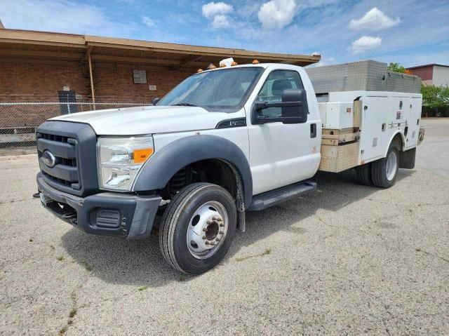 1FDUF4GY5CEB70439 - 2012 FORD F450 SUPER DUTY WHITE photo 2