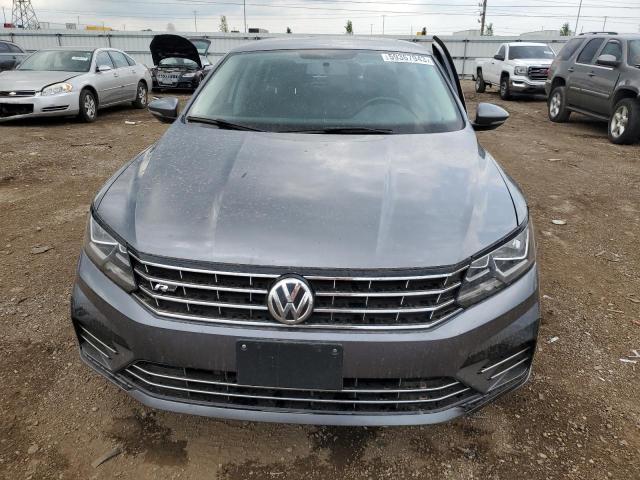 1VWDT7A39HC082425 - 2017 VOLKSWAGEN PASSAT R-LINE رمادي صورة 5