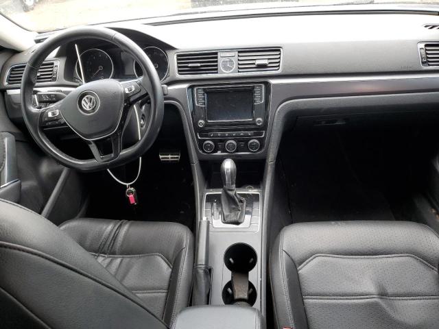 1VWDT7A39HC082425 - 2017 VOLKSWAGEN PASSAT R-LINE رمادي صورة 8