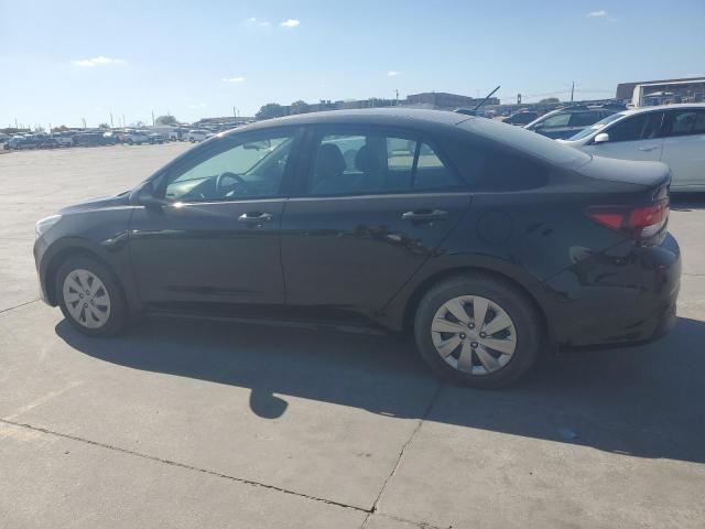 3KPA24AD6LE282471 - 2020 KIA RIO LX BLACK photo 2