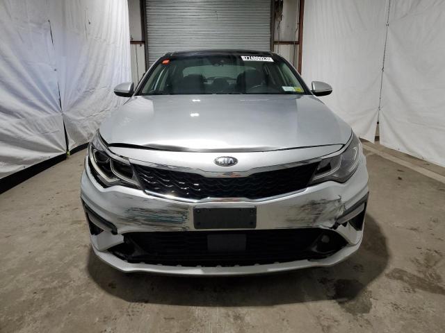 5XXGU4L14KG334368 - 2019 KIA OPTIMA EX SILVER photo 5