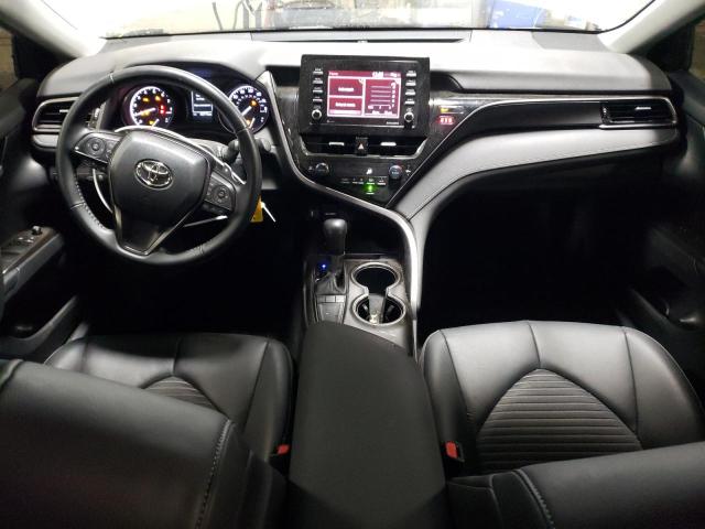 4T1G11AK3PU807709 - 2023 TOYOTA CAMRY SE NIGHT SHADE SILVER photo 8