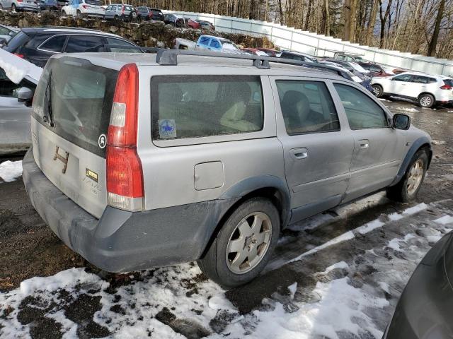 YV1SZ58D321074930 - 2002 VOLVO V70 XC GREEN photo 3