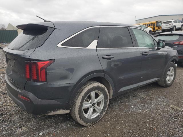 5XYRGDLC3MG017763 - 2021 KIA SORENTO LX GRAY photo 3