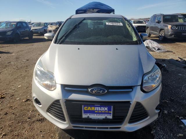 1FADP3K25EL357831 - 2014 FORD FOCUS SE SILVER photo 5