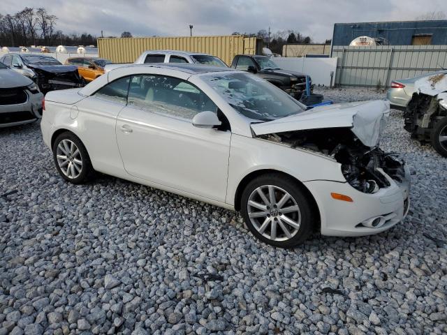 WVWFA71F77V030435 - 2007 VOLKSWAGEN EOS 2.0T LUXURY WHITE photo 4