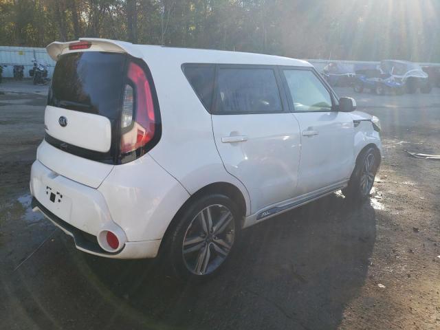 KNDJP3A52G7377281 - 2016 KIA SOUL + WHITE photo 3