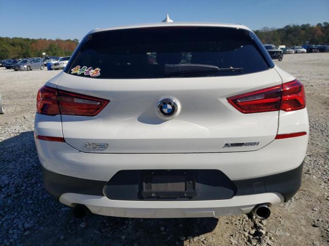 WBXYJ5C38JEF81499 - 2018 BMW X2 XDRIVE28I WHITE photo 6