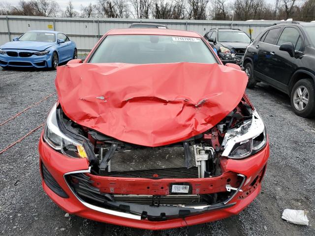 1G1BJ5SMXK7105652 - 2019 CHEVROLET CRUZE RED photo 5