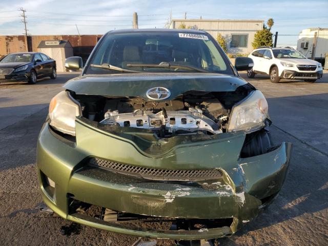 JTKKU4B48C1027636 - 2012 TOYOTA SCION XD GREEN photo 5