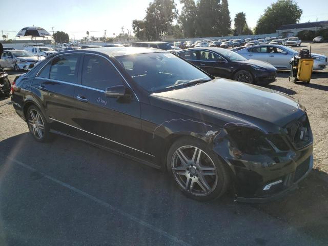 WDDHF7CB4AA072425 - 2010 MERCEDES-BENZ E 550 BLACK photo 4