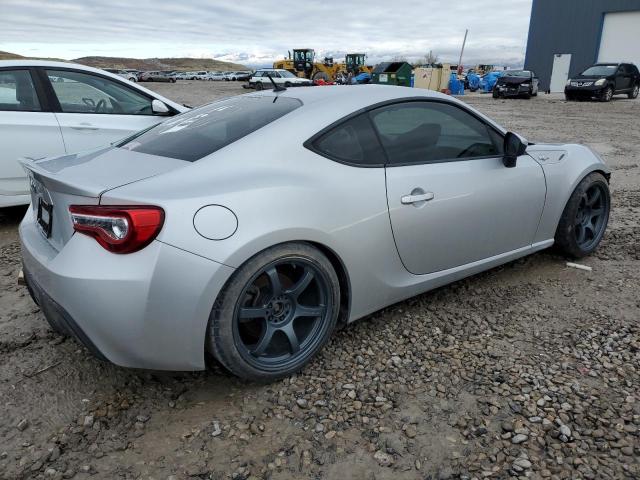 JF1ZNAA14D1704665 - 2013 TOYOTA SCION FR-S SILVER photo 3