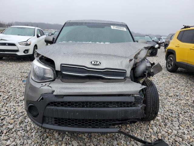 KNDJN2A24K7694624 - 2019 KIA SOUL GRAY photo 5