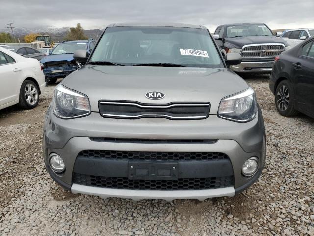 KNDJP3A50K7007035 - 2019 KIA SOUL + GRAY photo 5