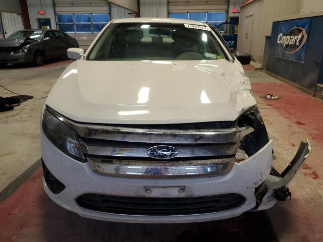 3FAHP0HAXCR220459 - 2012 FORD FUSION SE WHITE photo 5