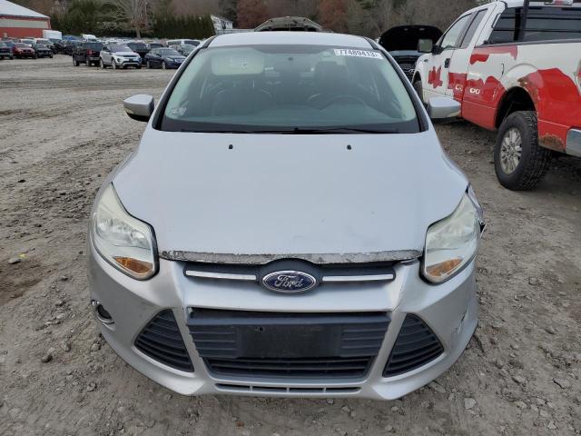 1FADP3F28DL211951 - 2013 FORD FOCUS SE SILVER photo 5