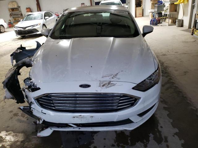 3FA6P0LU1JR102838 - 2018 FORD FUSION SE HYBRID WHITE photo 5