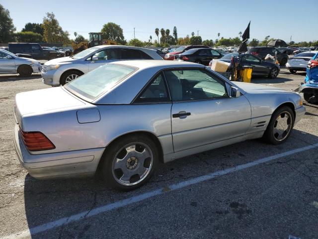 WDBFA63F8VF143159 - 1997 MERCEDES-BENZ SL 320 SILVER photo 3