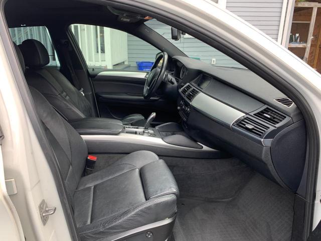 5UXFG4C52AL225555 - 2010 BMW X6 XDRIVE35I WHITE photo 5
