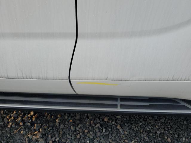 5TDGZRAH4MS519956 - 2021 TOYOTA HIGHLANDER XLE WHITE photo 13