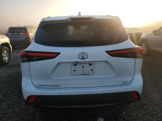 5TDGZRAH4MS519956 - 2021 TOYOTA HIGHLANDER XLE WHITE photo 6