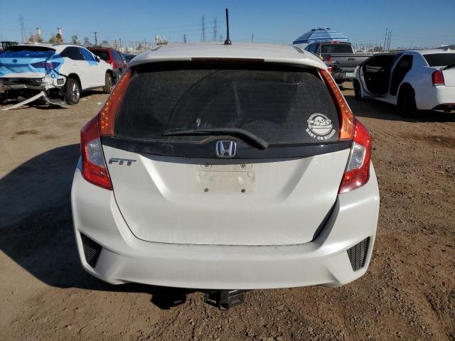 3HGGK5G58FM747750 - 2015 HONDA FIT LX WHITE photo 6