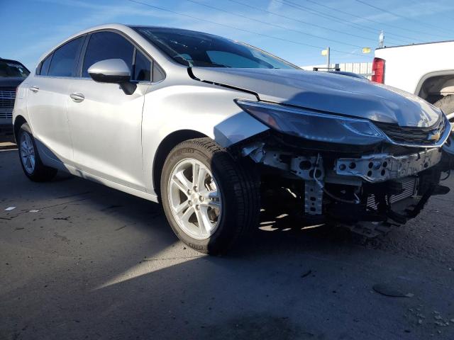 3G1BE6SM0JS650768 - 2018 CHEVROLET CRUZE LT SILVER photo 4